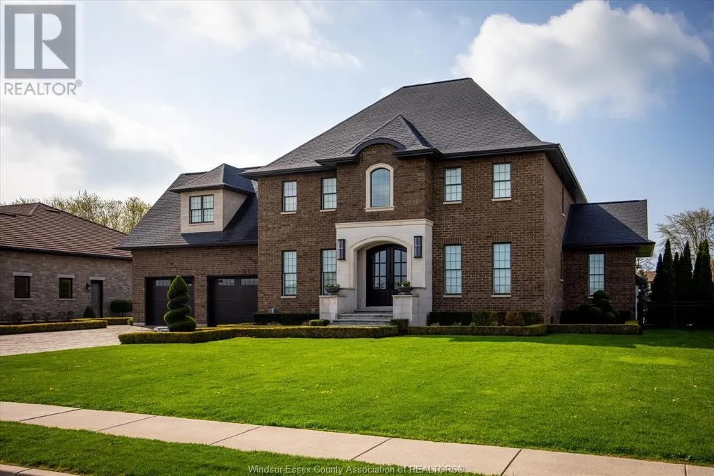 11 HOUSTON AVENUE
