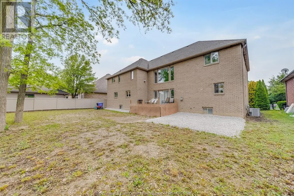 1021 CHELSEA PARKWAY