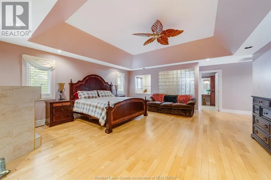 1021 CHELSEA PARKWAY