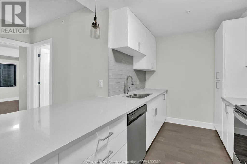 2600 SANDWICH WEST PARKWAY Unit# 301