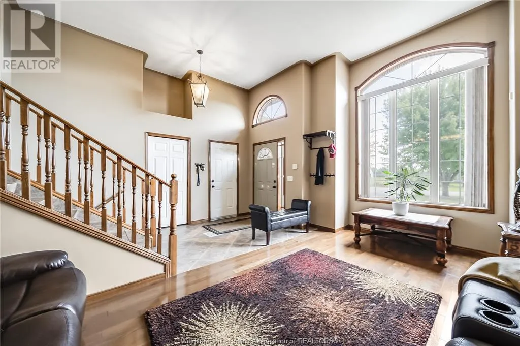 1225 FERRIS