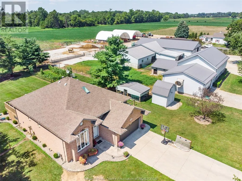1225 FERRIS