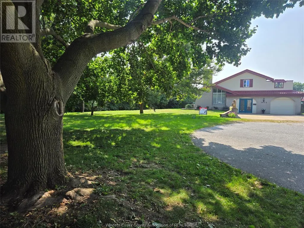 2073 CARDINAL LANE