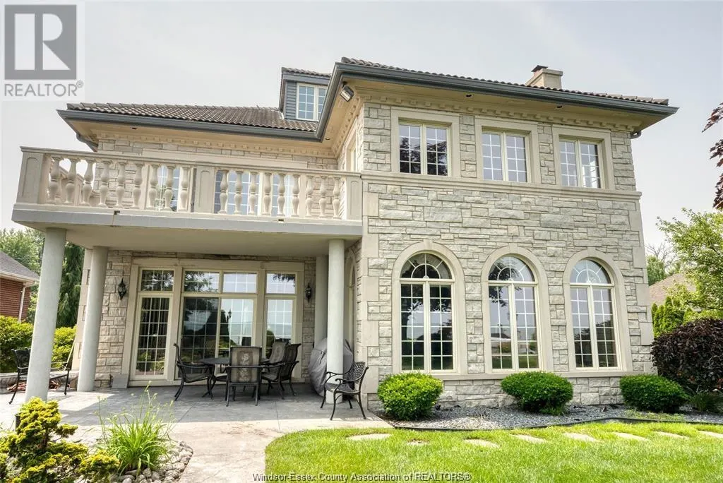 300 Elmgrove DRIVE