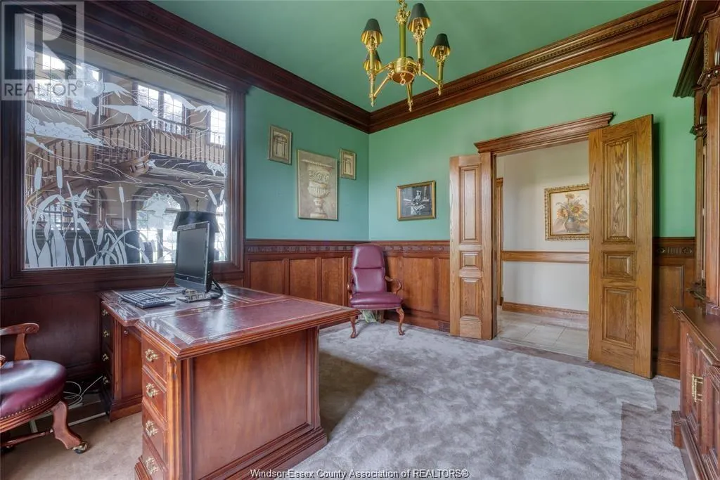 300 Elmgrove DRIVE