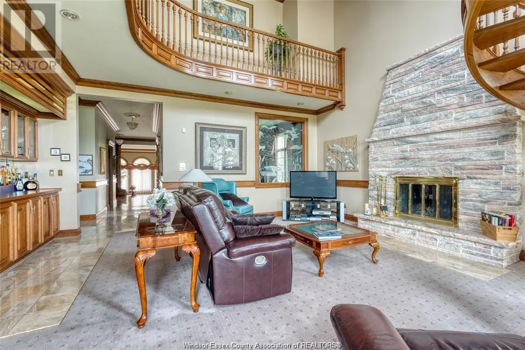 300 Elmgrove DRIVE