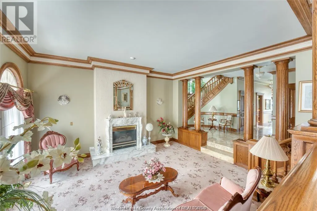 300 Elmgrove DRIVE