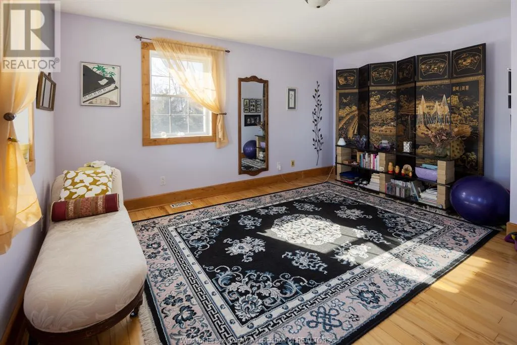 453 ELMSTEAD