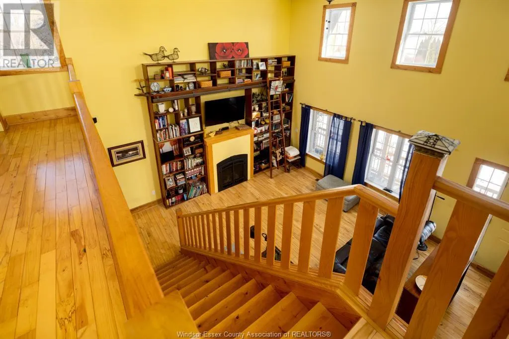 453 ELMSTEAD