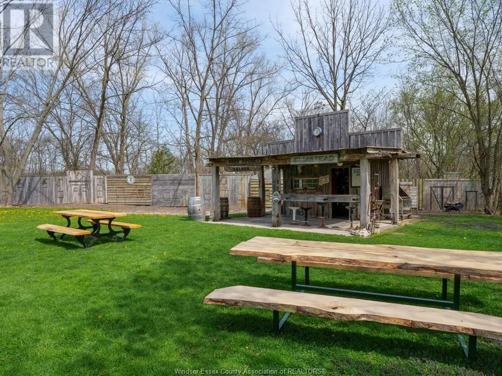 453 ELMSTEAD