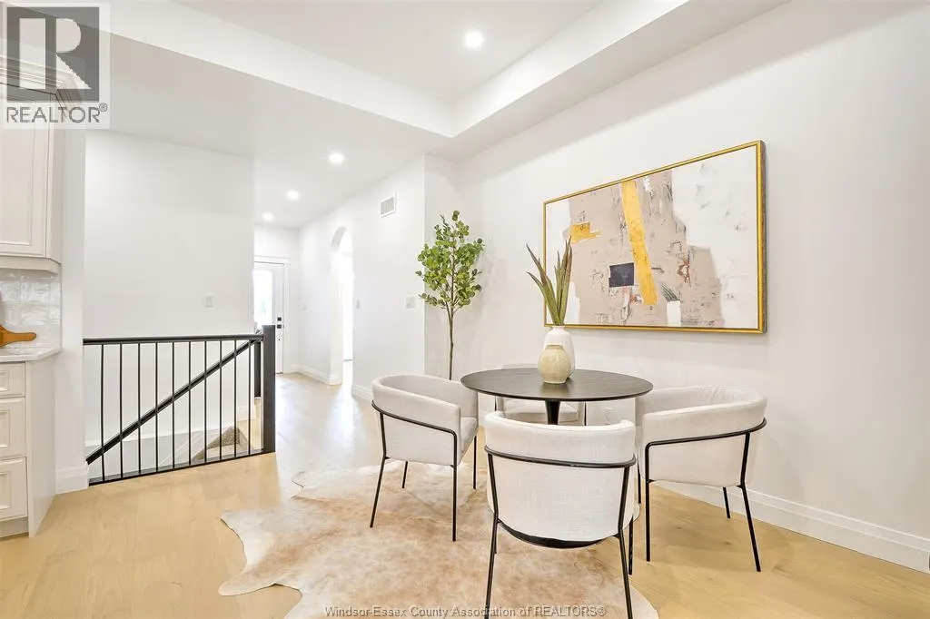 10 MULBERRY COURT