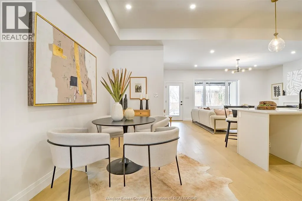10 MULBERRY COURT