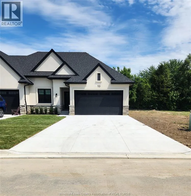 10 MULBERRY COURT