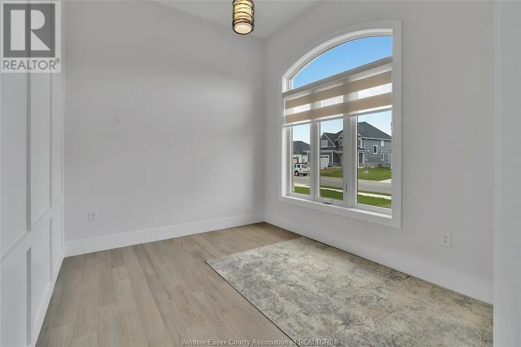 336 CHRISTINE AVENUE