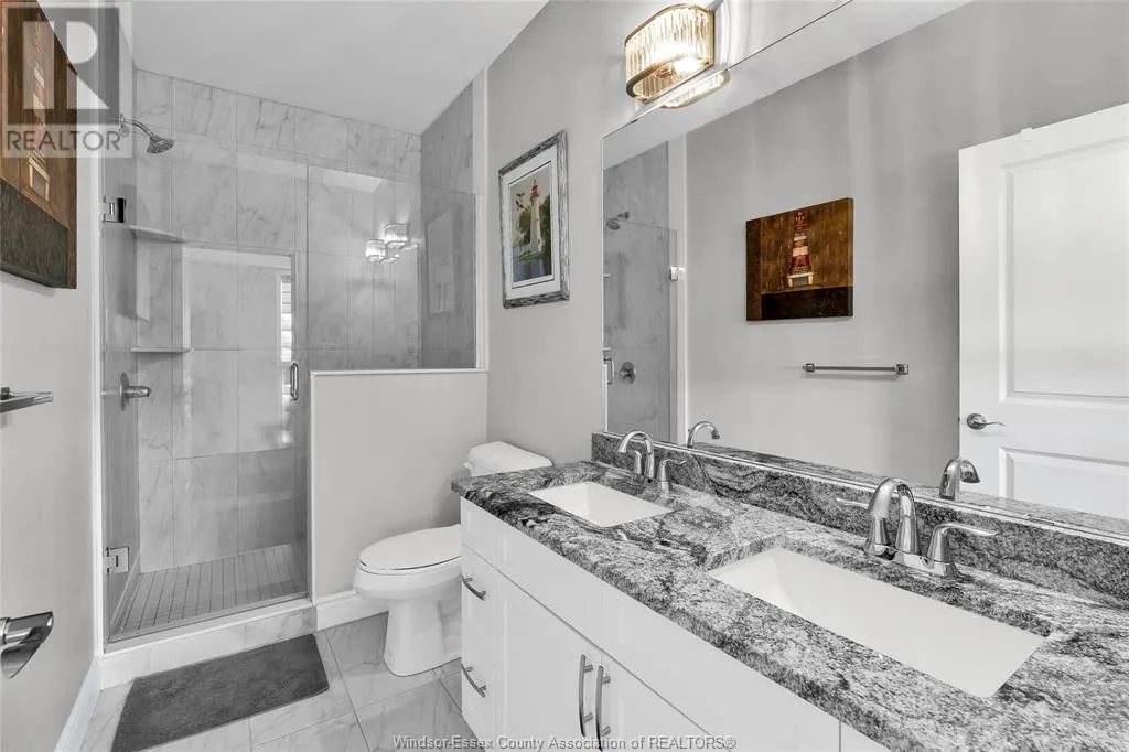 239 LIVINGSTONE CRESCENT