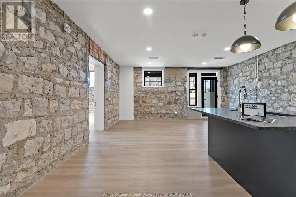 247 BROCK STREET Unit# 102