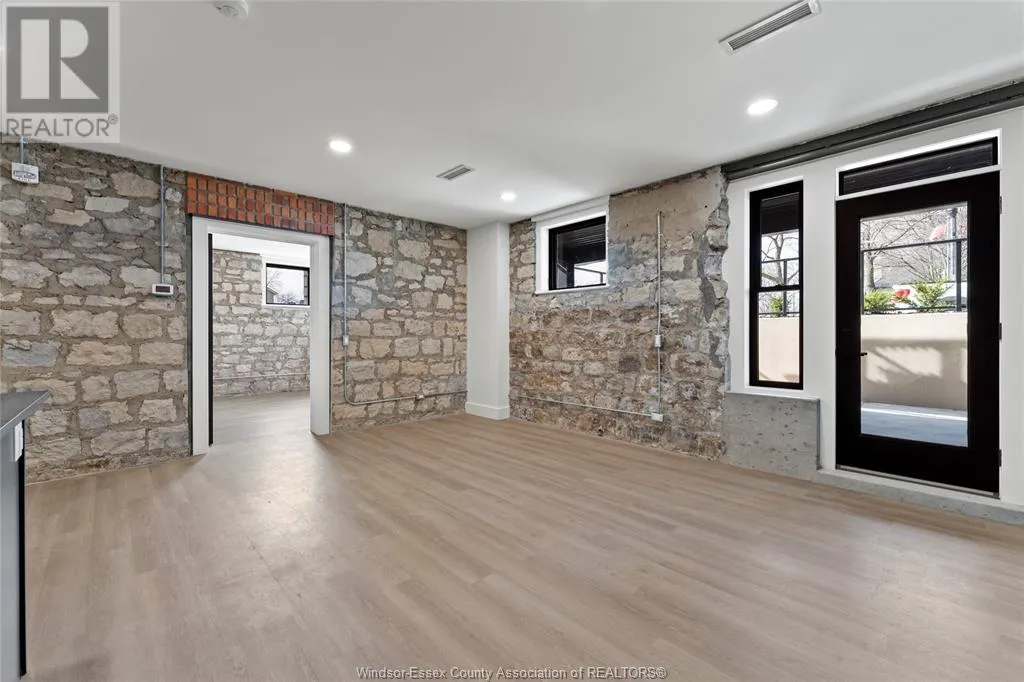 247 BROCK STREET Unit# 102