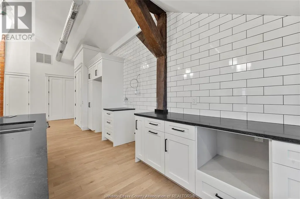 247 BROCK STREET Unit# 401