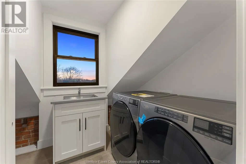 247 BROCK STREET Unit# 401