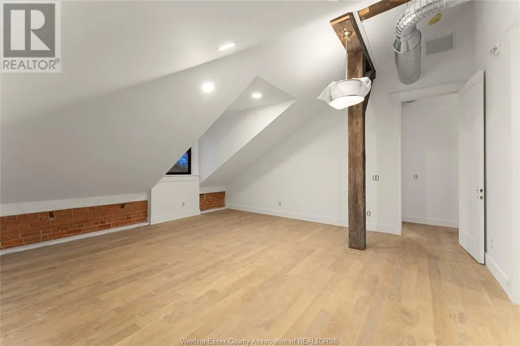247 BROCK STREET Unit# 401