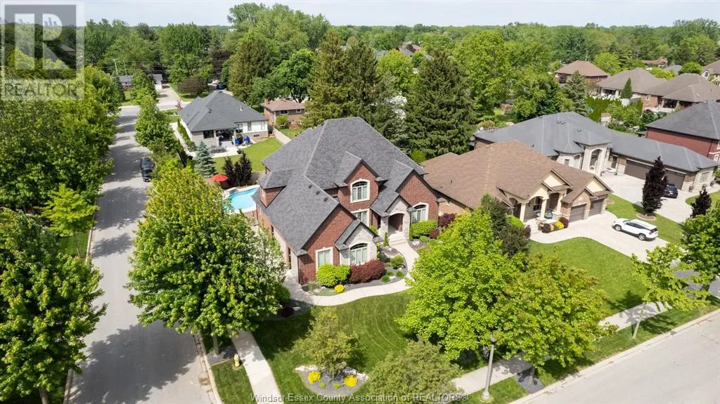 1363 TUSCANY OAKS DRIVE