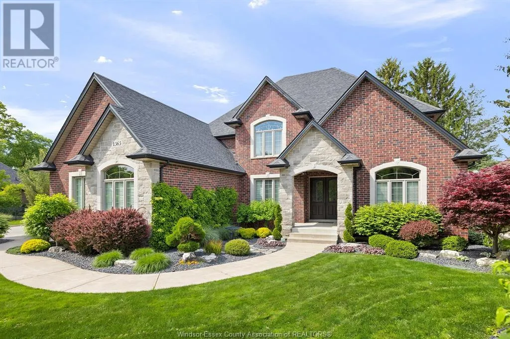 1363 TUSCANY OAKS DRIVE
