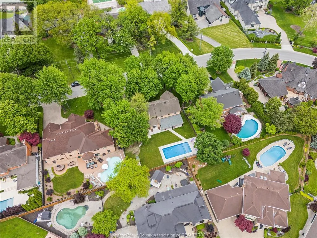 359 ELMGROVE DRIVE
