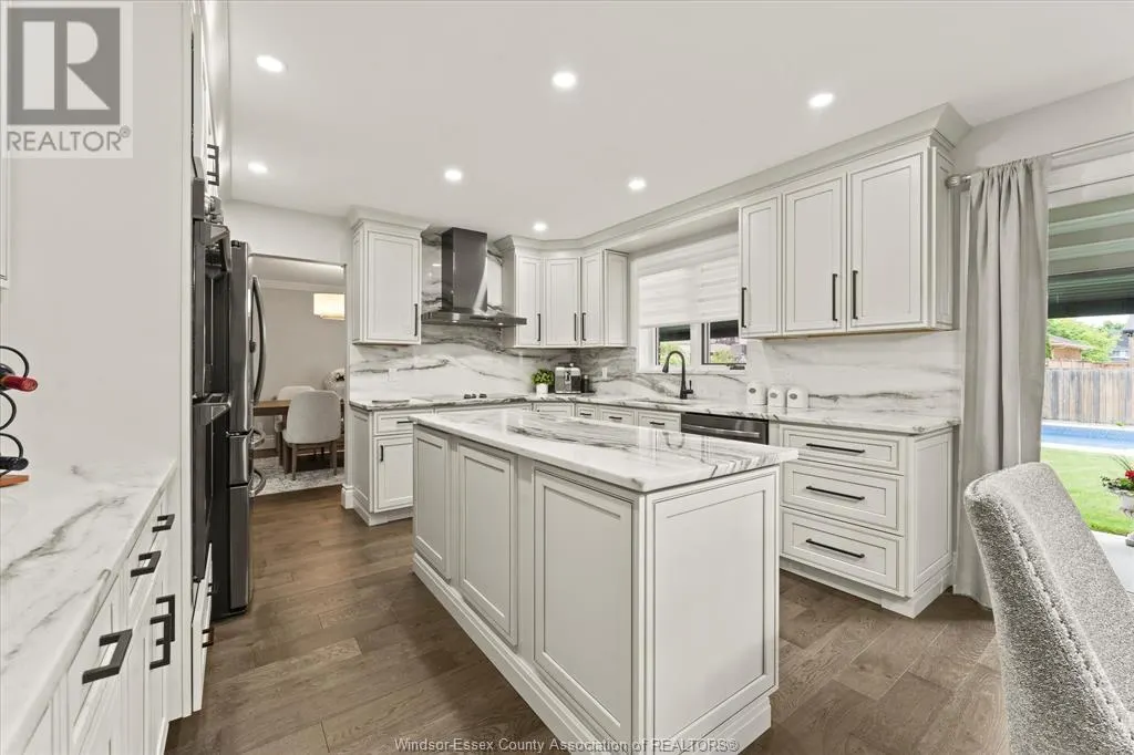 359 ELMGROVE DRIVE