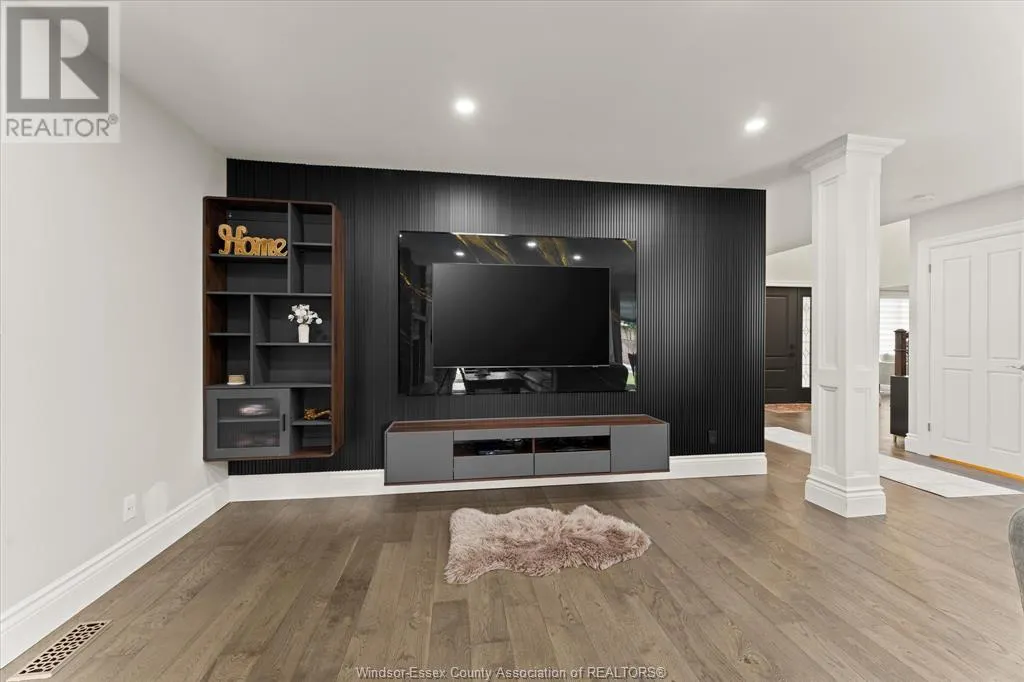 359 ELMGROVE DRIVE
