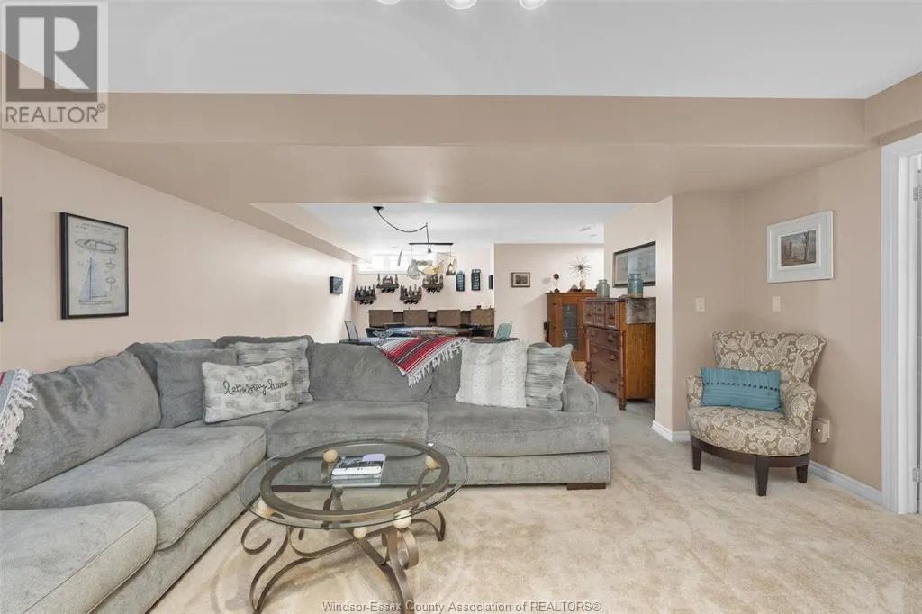 32 ROBSON ROAD Unit# 2
