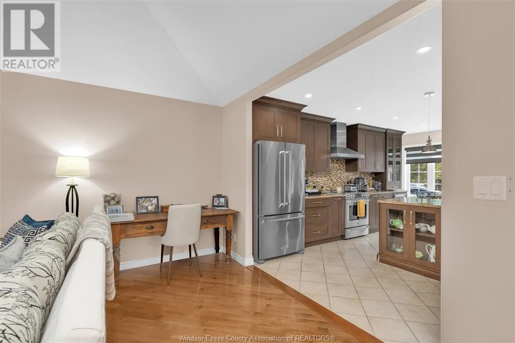 32 ROBSON ROAD Unit# 2