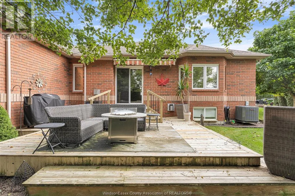 32 ROBSON ROAD Unit# 2