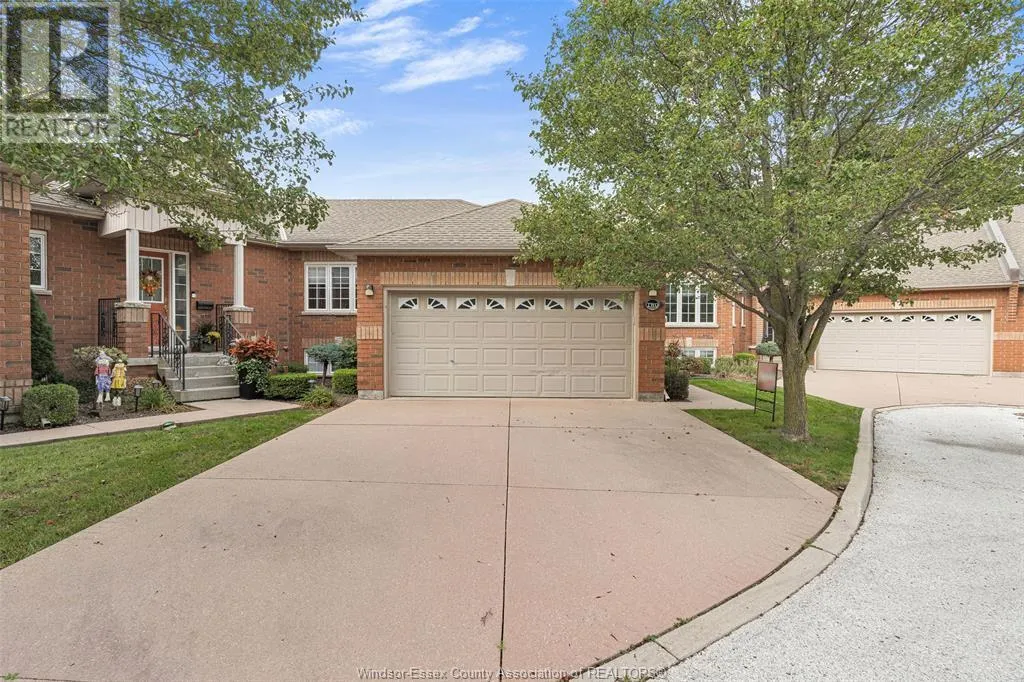 32 ROBSON ROAD Unit# 2