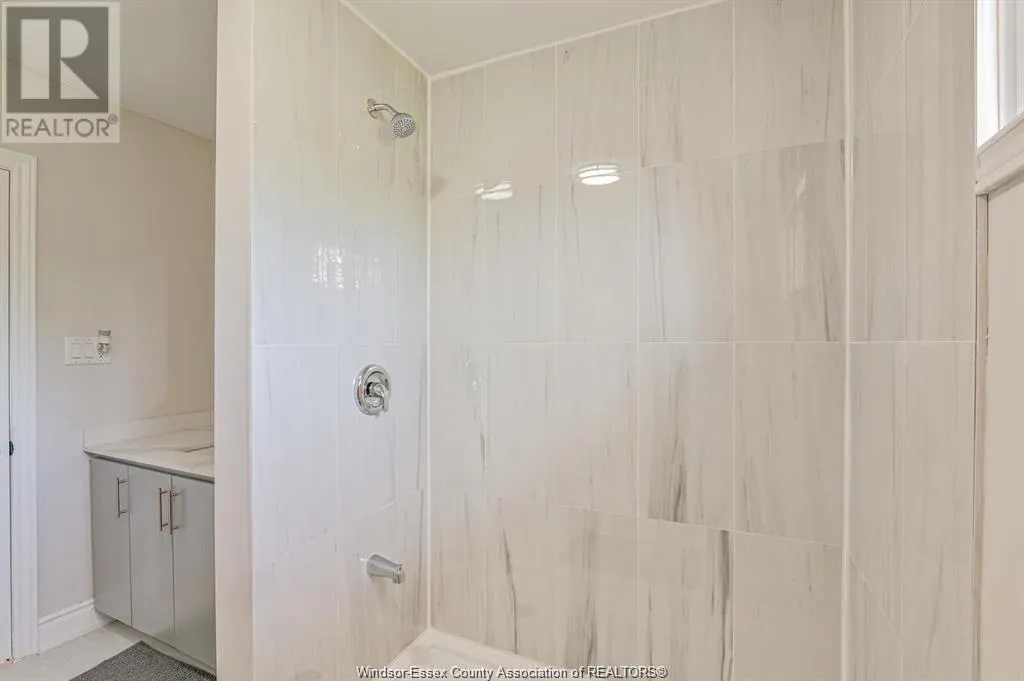 262 COTTERIE PARK