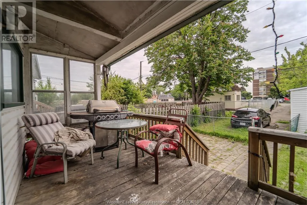 238 Belleview AVENUE