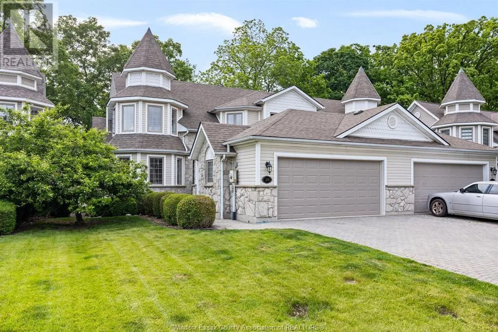 208 CRYSTAL BAY DRIVE