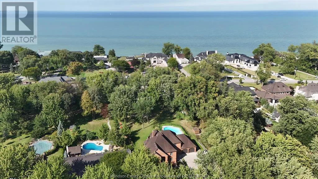 428 OLD TECUMSEH ROAD