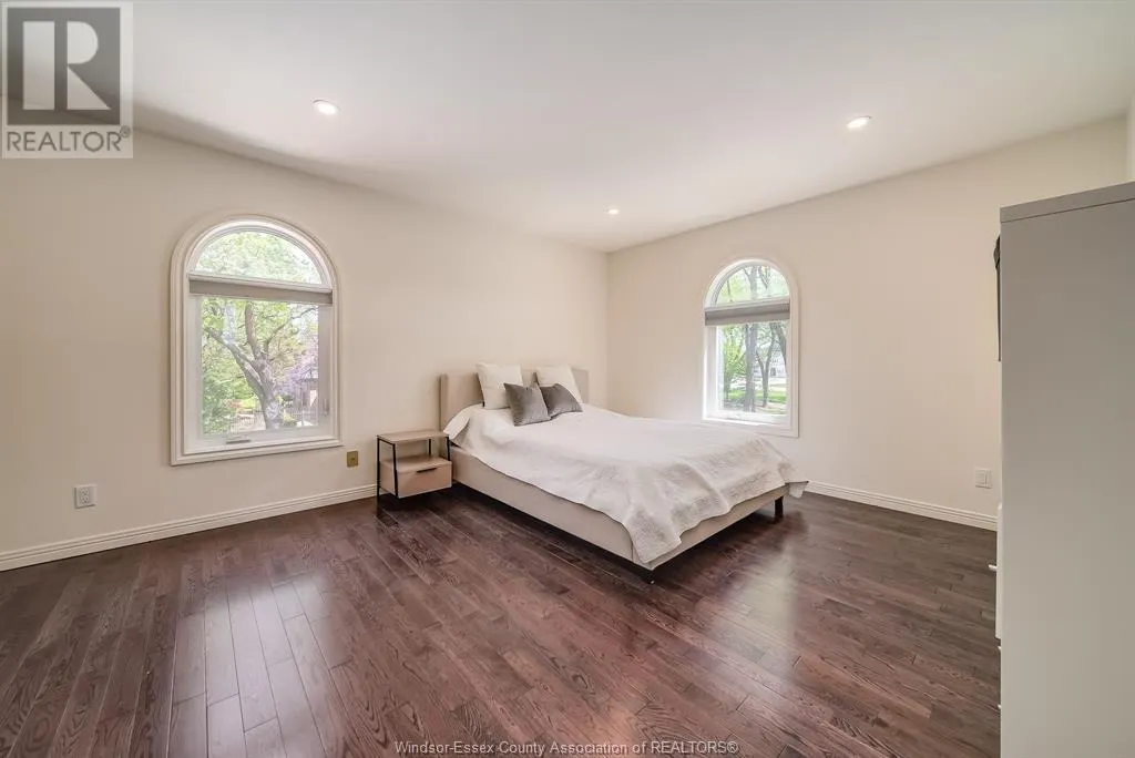 428 OLD TECUMSEH ROAD