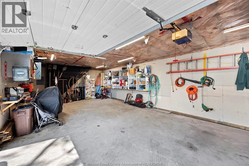 1030 POINT PELEE DRIVE