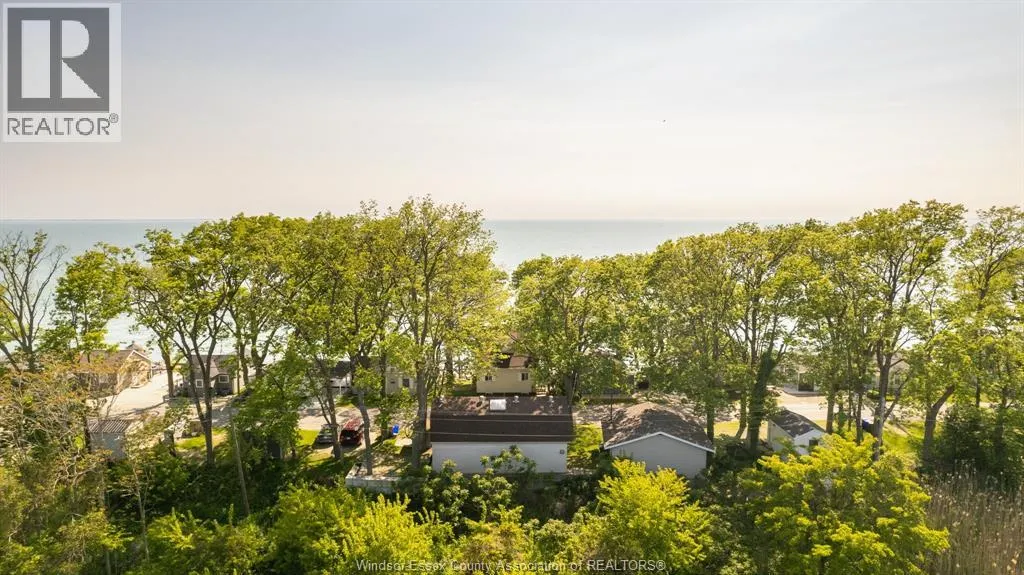 1030 POINT PELEE DRIVE