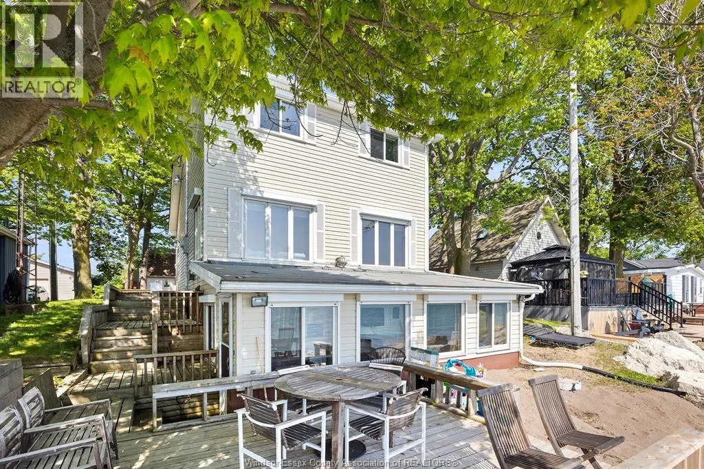 1030 POINT PELEE DRIVE