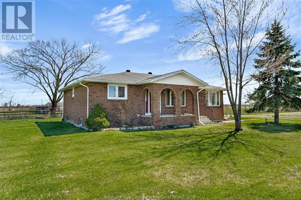 278 County Rd 27 East