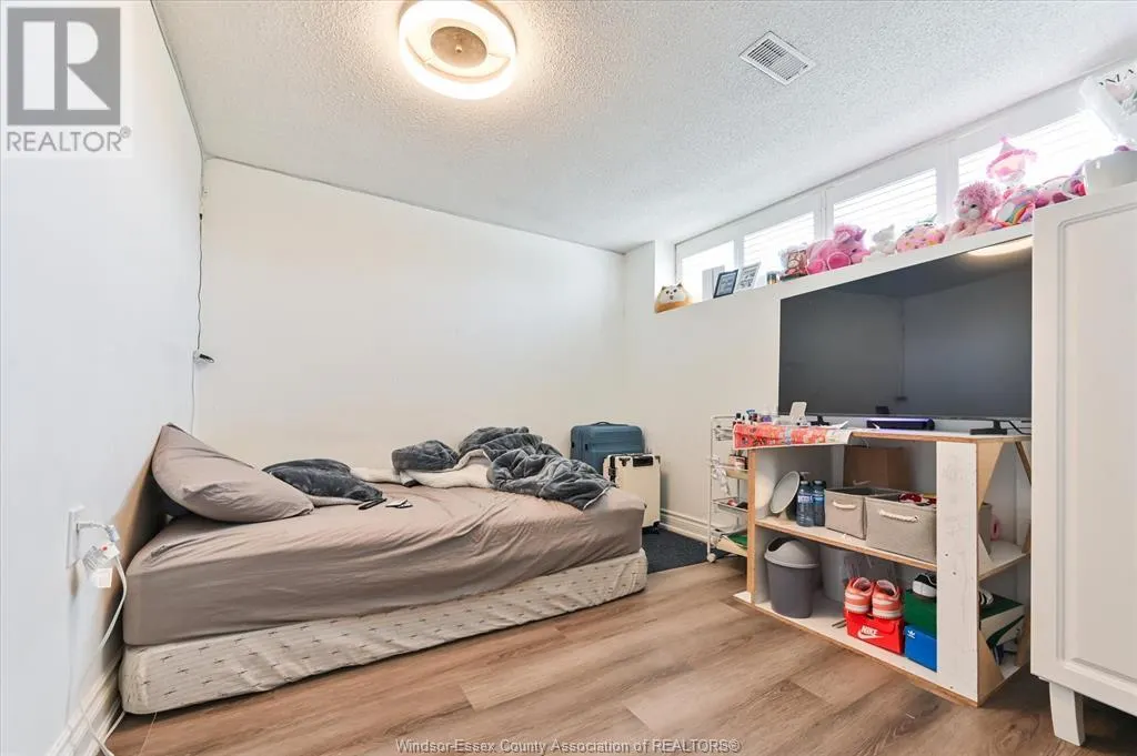 83 NORTHOVER STREET