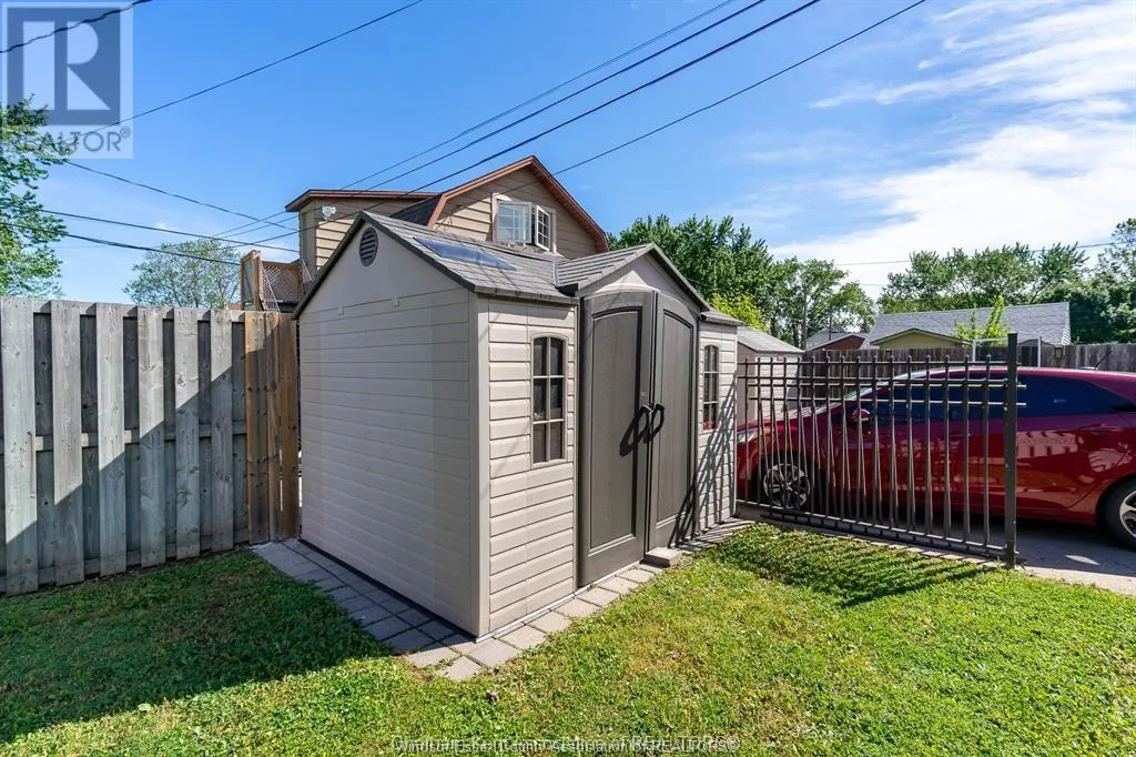 12346-48 ARBOUR STREET