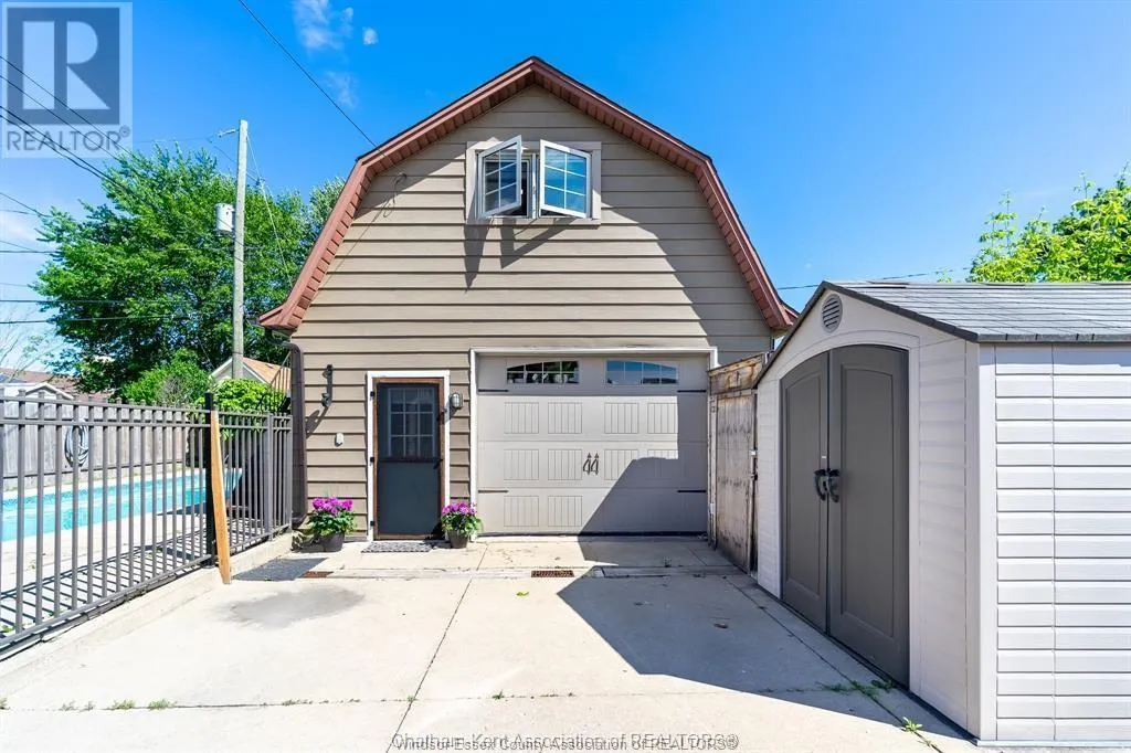 12346-48 ARBOUR STREET