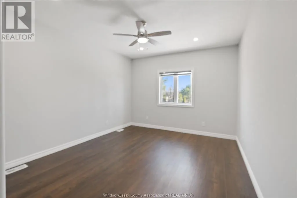 11 JONATHAN STREET