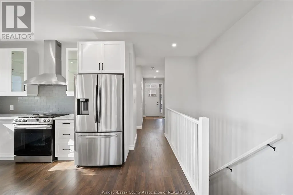 11 JONATHAN STREET