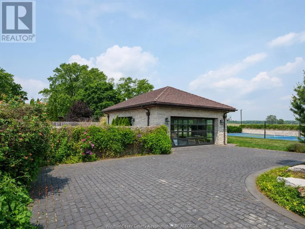 3050 BOUFFARD ROAD