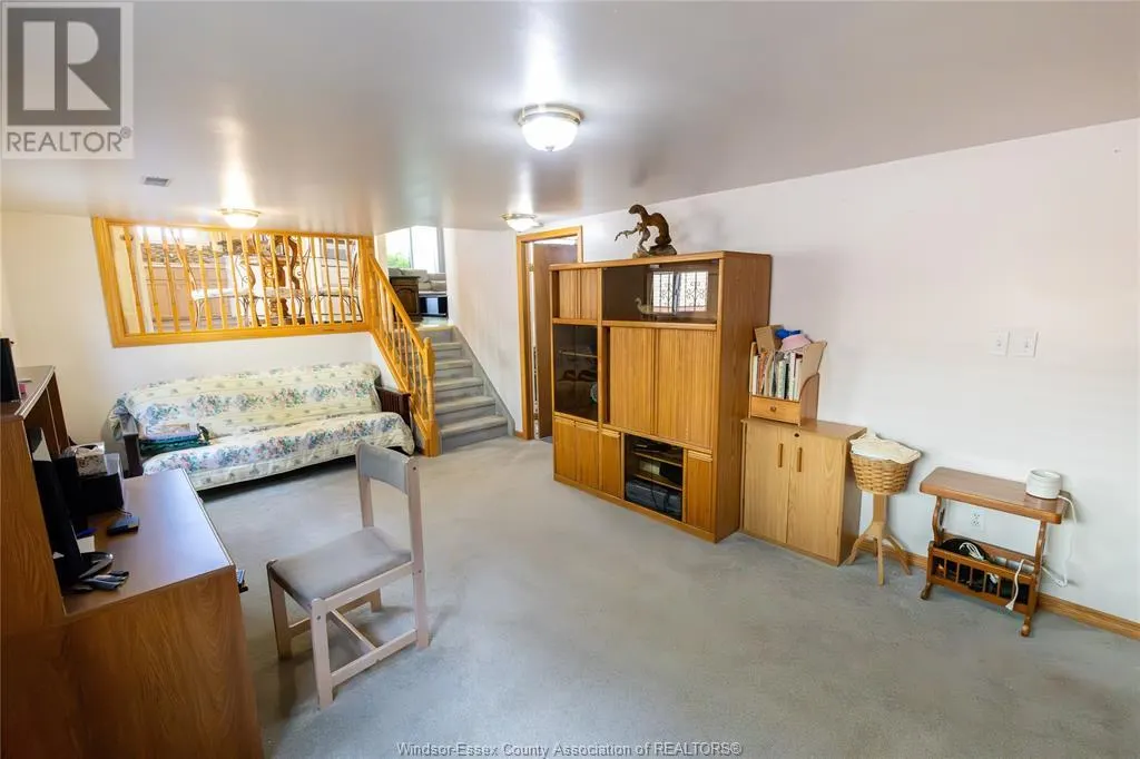 3526 HEMLOCK ROAD