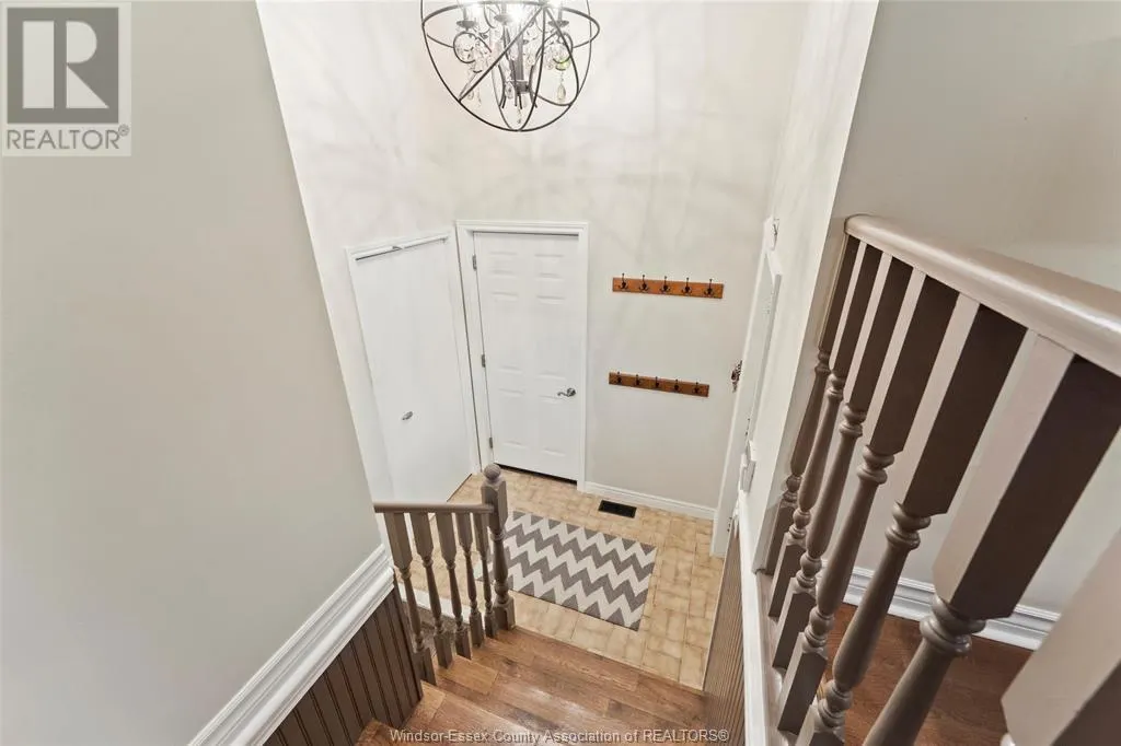 223 WEDGEWOOD LANE